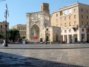 offerte viaggi in pullman low cost in Italia - Lecce