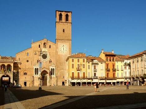 Lodi - Piazza della Vittoria